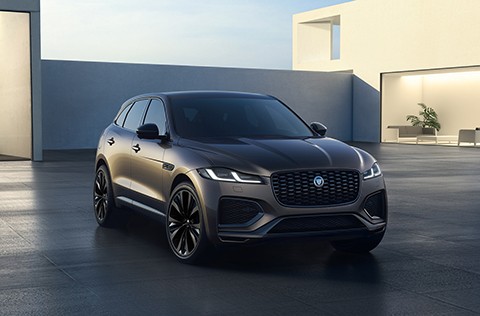 Jaguar přichází s novými šestiválcovými modely F-Pace 300 & 400 Sport